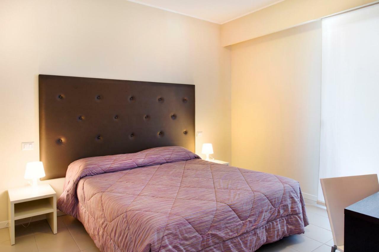 City Residence Aparthotel 2*