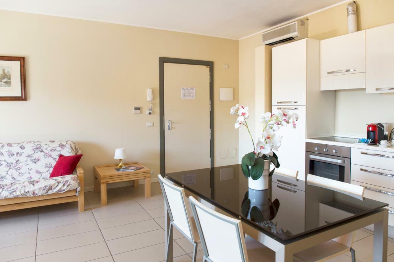 Aparthotel City Residence 2*
